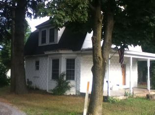708 Waltz St, Stroudsburg, PA 18360