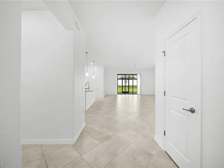 14836 Palamos Cir — Photo 4