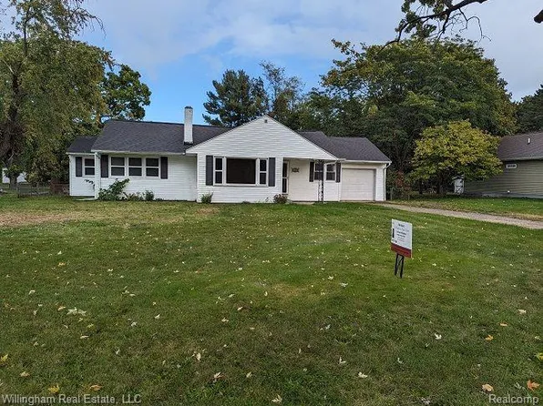 (undisclosed Address), Jackson, MI 49202
