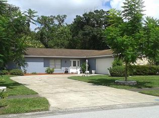 15608 Woodway Dr, Tampa, FL 33613