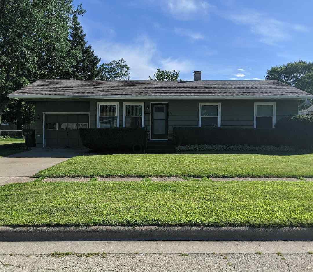 617 Northfield Ave, Loves Park, IL 61111 Zillow