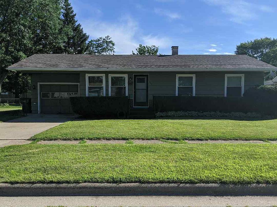 1st image of 617 Northfield Ave