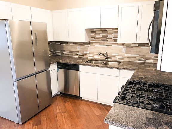 2nd image of 4883 Northtowne Blvd