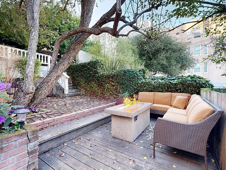 2839 Pierce St — Photo 13
