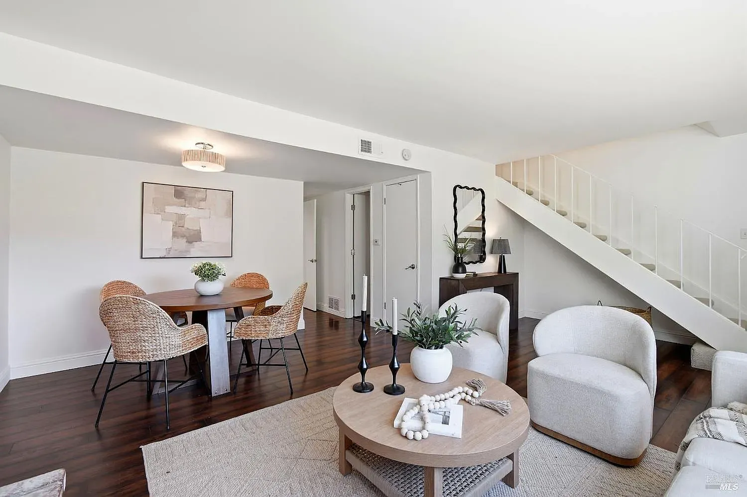 4 bed, 1344 sqft, $4,400 — Photo 1