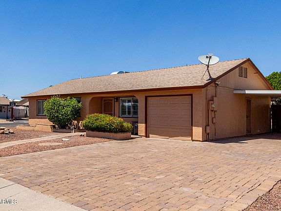 3rd image of 2302 E MONTE CRISTO Avenue