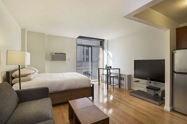 Rented by Stribling | media 9