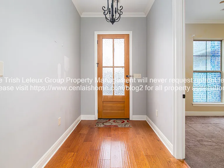 5228 Bluebird Ln — Photo 2