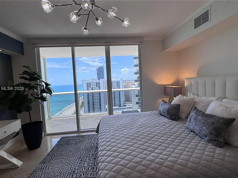 1830 S Ocean Dr #2204 — Photo 11