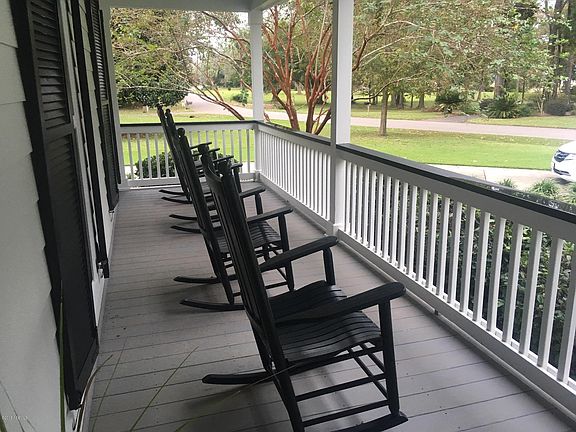 2nd image of 7 Seabrook Point Drive