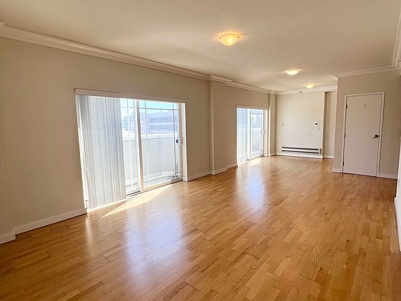 5th image of 900 Van Ness Ave APT 604