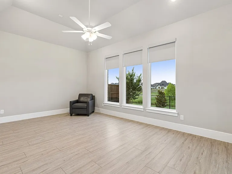 4630 Summerville Ln — Photo 40