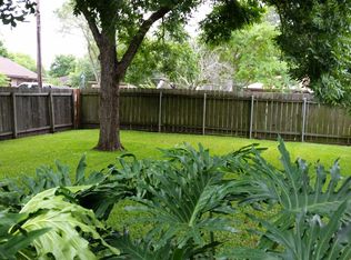 105 King Arthur St, Victoria, TX 77904