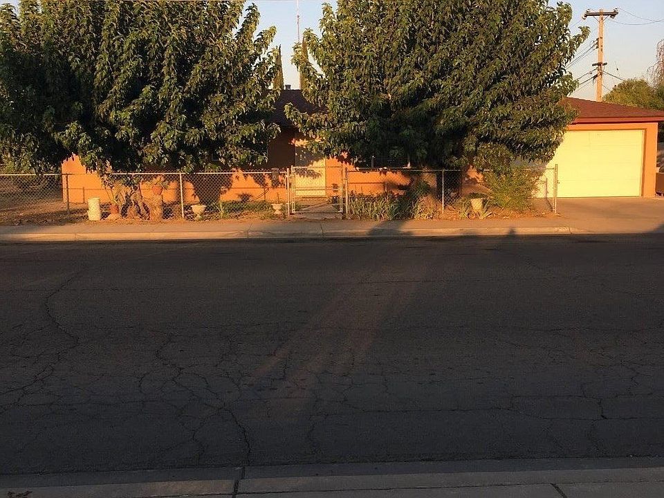 2nd image of 1318 Tucker Ave