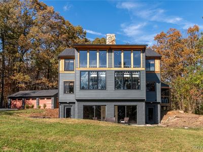 4382 River Rd W, Goochland, VA, 23063
