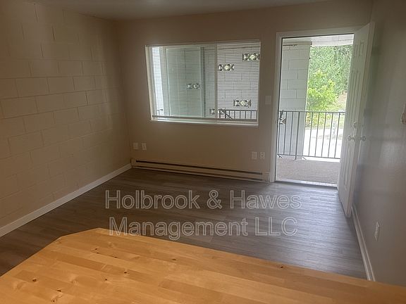 5th image of 1714 Stover St APT 3G