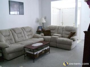 2299 Reflections Dr, Aurora, IL 60502