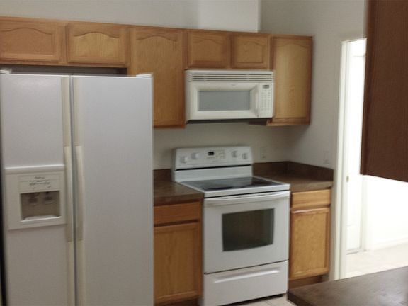 2nd image of 2270 Haulover Blvd