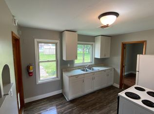 606 N I St, Oskaloosa, IA 52577