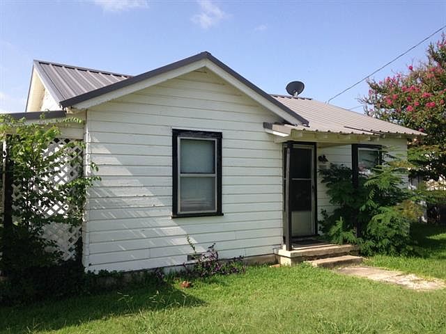 1st image of 1006 W Paine Ave