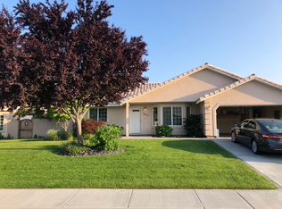 8905 W Rio Grande Ave, Kennewick, WA 99336