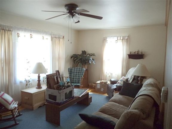 4th image of 9235 237th St