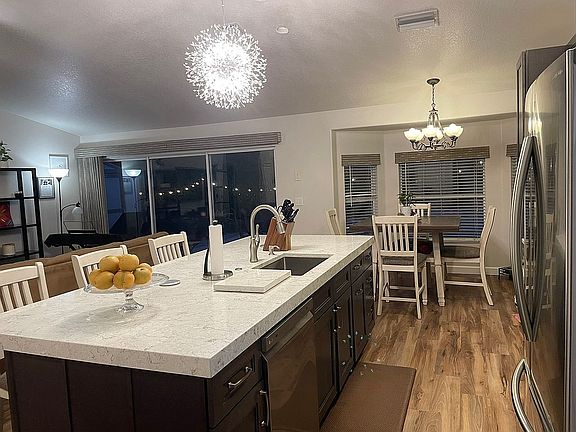 4th image of 6725 Calistoga Cir