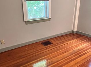 110 Meadow St #1, Amherst, MA 01002