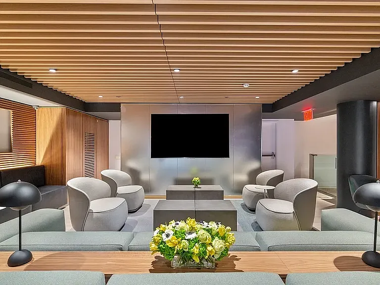 666 Greenwich St #Penthouse 18 — Photo 6