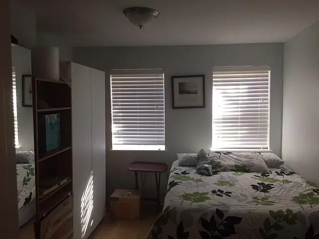2 bed, 1008 sqft, $1,800 — Photo 2