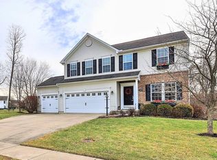 4284 Fox Ridge Dr, Batavia, OH 45103