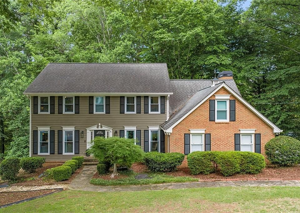 1st image of 2556 Midvale Ln