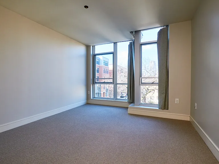 700 Harrison Ave #305 — Photo 23