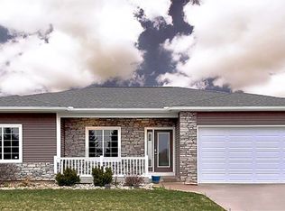 2519 Amelith Rd, Bay City, MI 48706