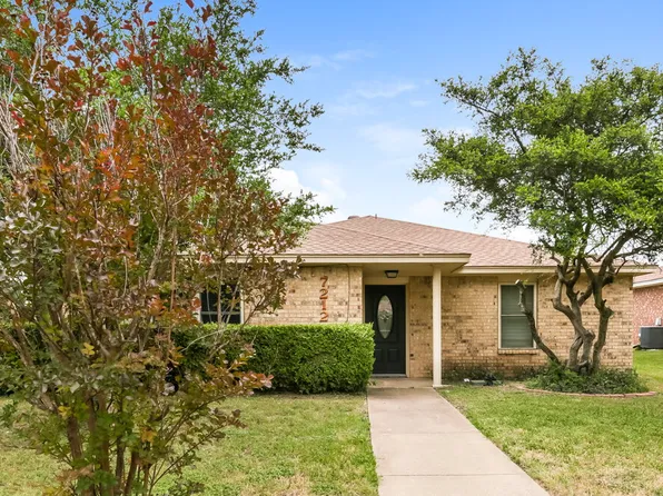 7212 Elderberry Ln, Dallas, TX 75249