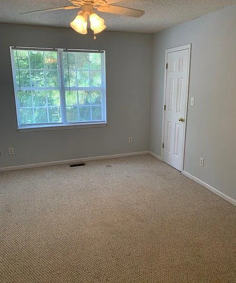 2513A Bluff View Ct — Photo 10