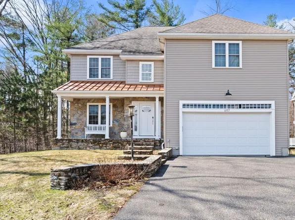 697 Salisbury St, Worcester, MA 01609