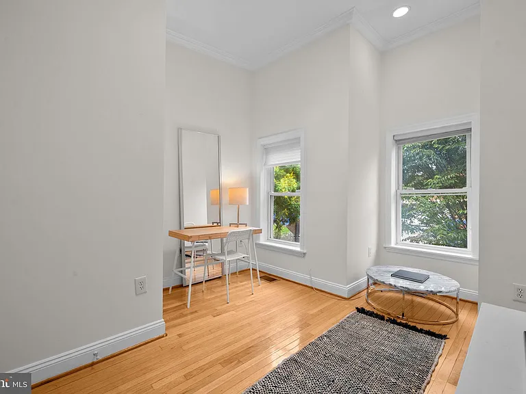 1010 W St NW — Photo 25