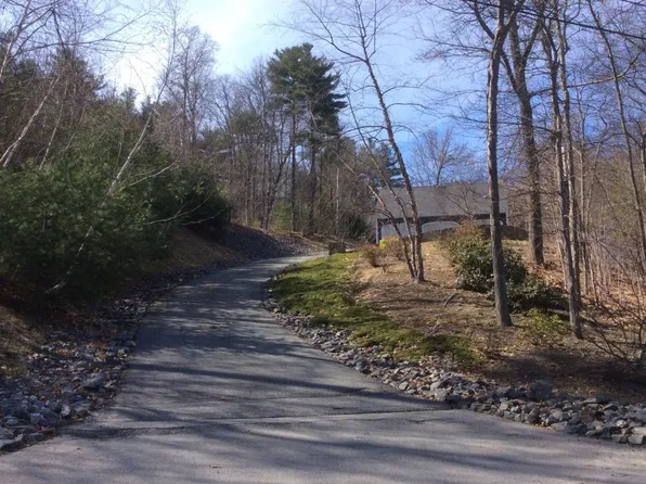 65 Lovers Ln, Groton, MA 01450