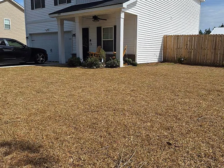2722 SE Arnold Dr — Photo 2