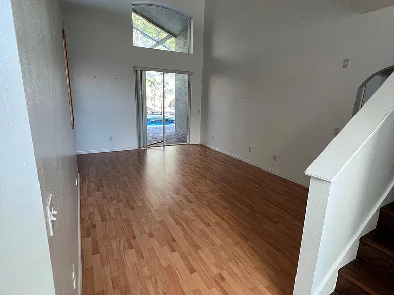 2415 Walnut Heights Rd — Photo 5