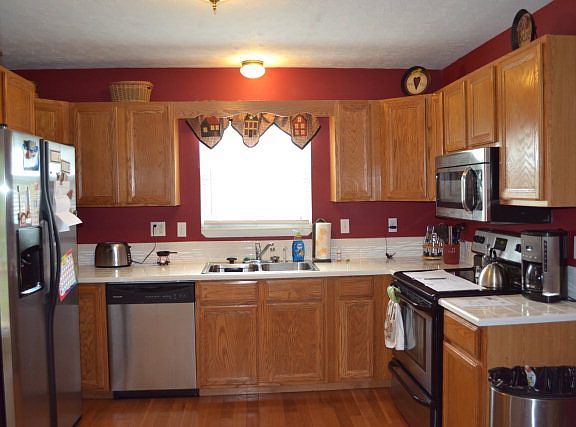 5th image of 120 N Branson Ct