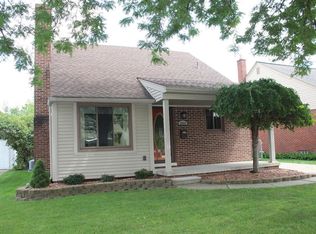 2651 Grindley Park St, Dearborn, MI 48124