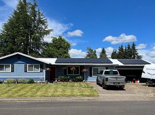 4133 Vickie Ct, Hubbard, OR 97032