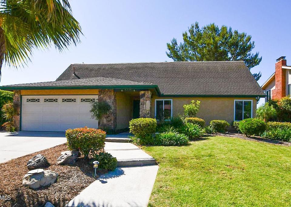 1st image of 2336 Parkway Dr