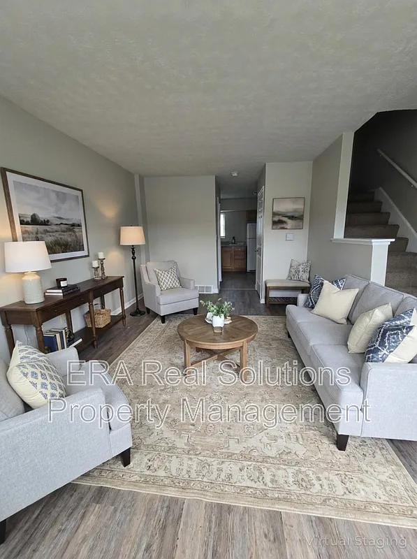 2 bed, 1.5 bath, 720 sqft, $1,095 — Photo 3