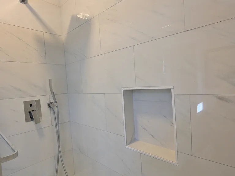 UPGRADED BATHROOM