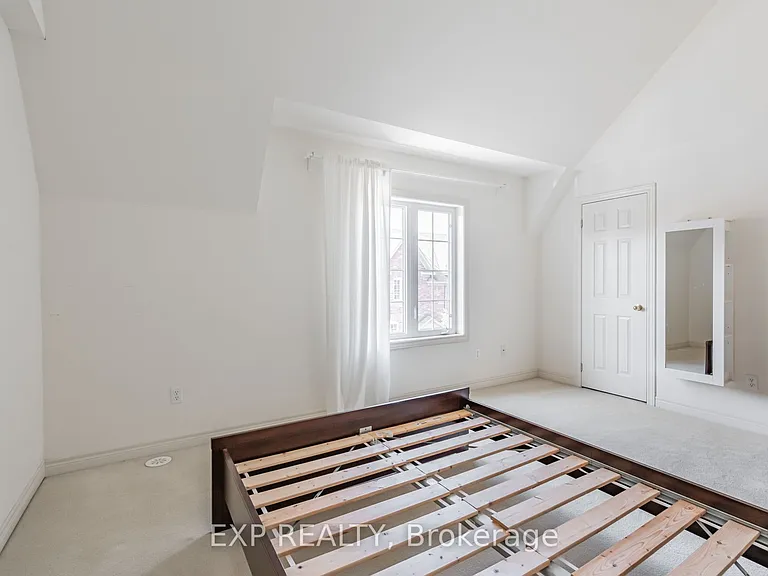 35 Carnahan Ter — Photo 25