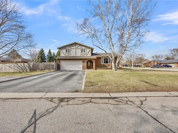 4 Demeyere Ave, Tillsonburg, ON N4G 4V5