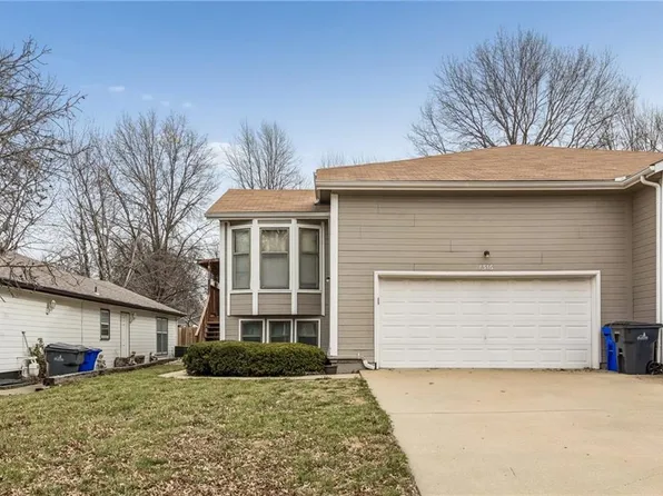 1516 E 123rd Ter, Olathe, KS 66061